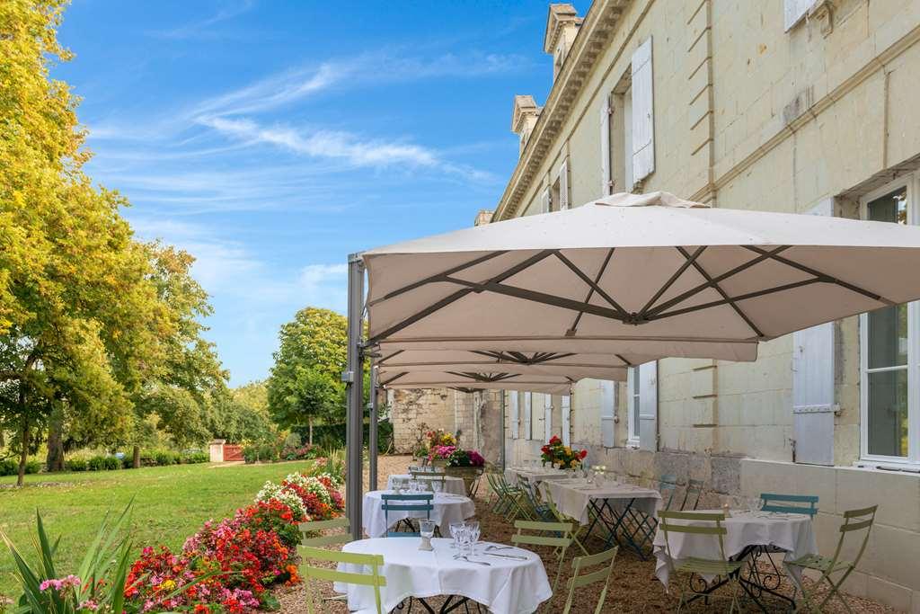 Le Domaine De Mestre, The Originals Relais フォンテヴロー・ラベイ レストラン 写真